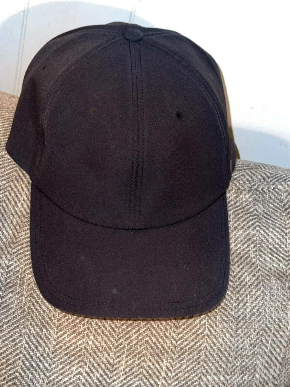Lululemon Black Structured Classic Ball Cap Hat One Size
